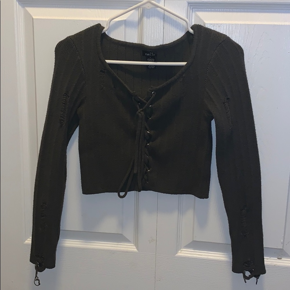 Rue21 Distressed Cropped Long Sleeve
